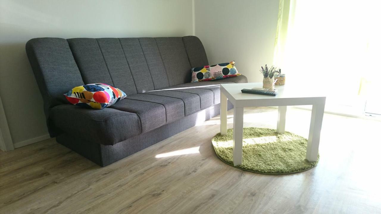 Ferienwohnung Ela Cres Exterior foto